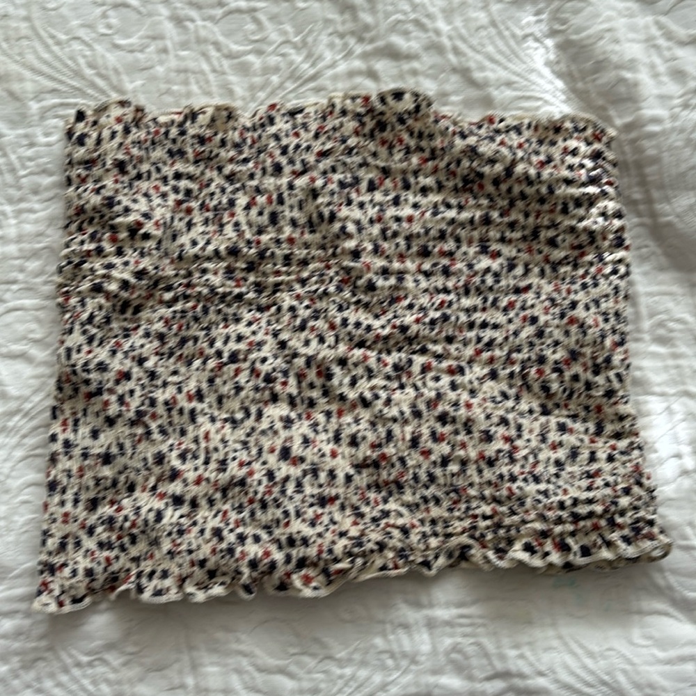 Brandy Melville crop top